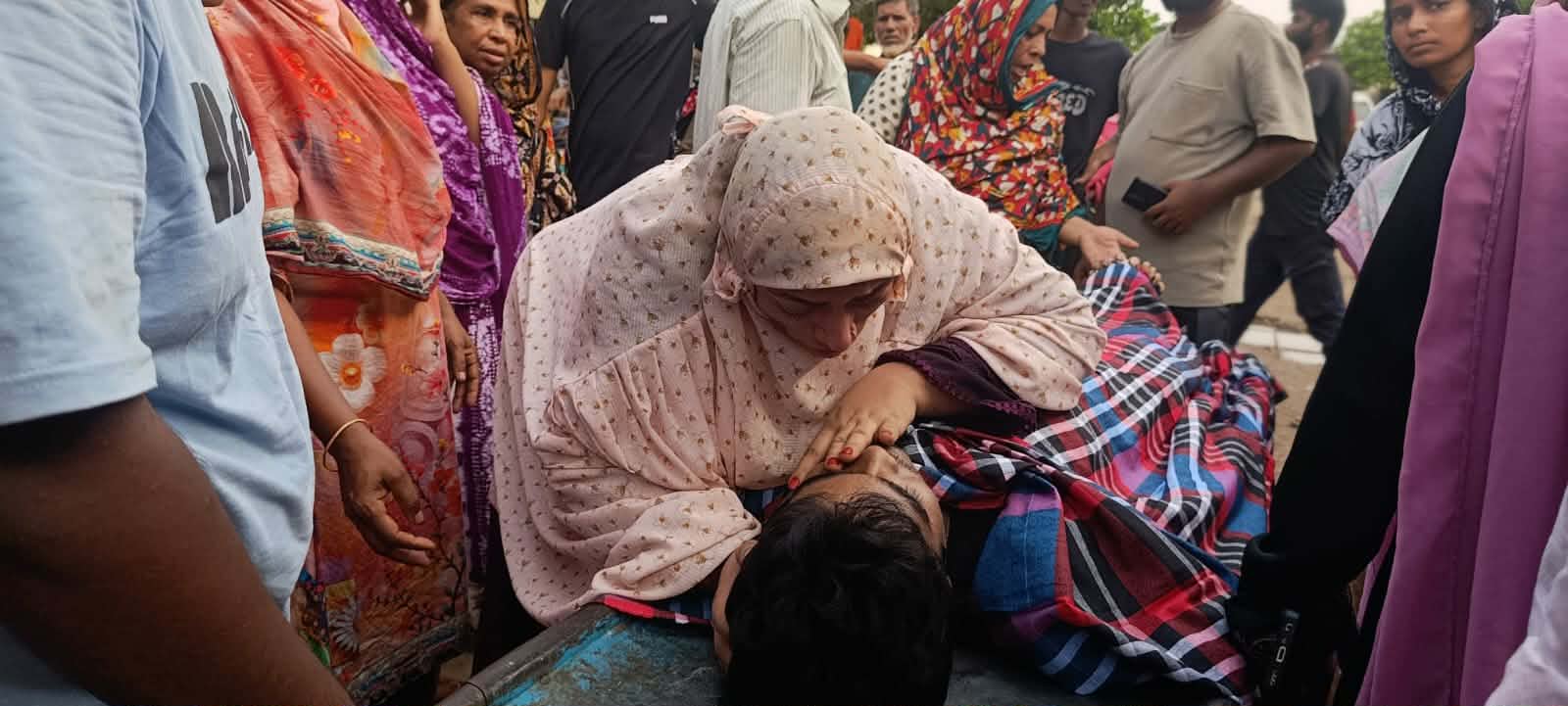গড়াইয়ে ডুবে শিক্ষার্থীর মৃত্যুতে স্বজনের আহাজারি
